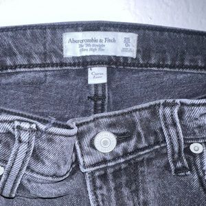 Abercrombie & fitch the 90s straight ultra high rise curve love